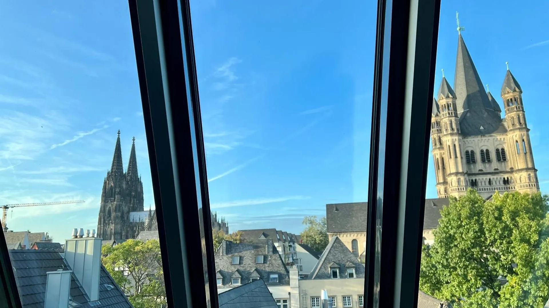 Altstadthotel Hayk Am Rhein Cologne Germany