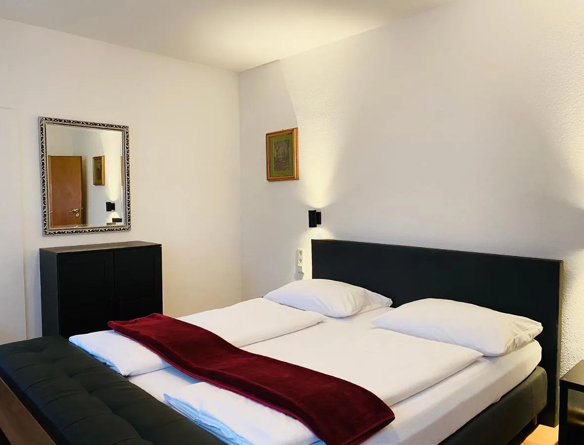 *** Hotel Altstadthotel Hayk Am Rhein Cologne Germany