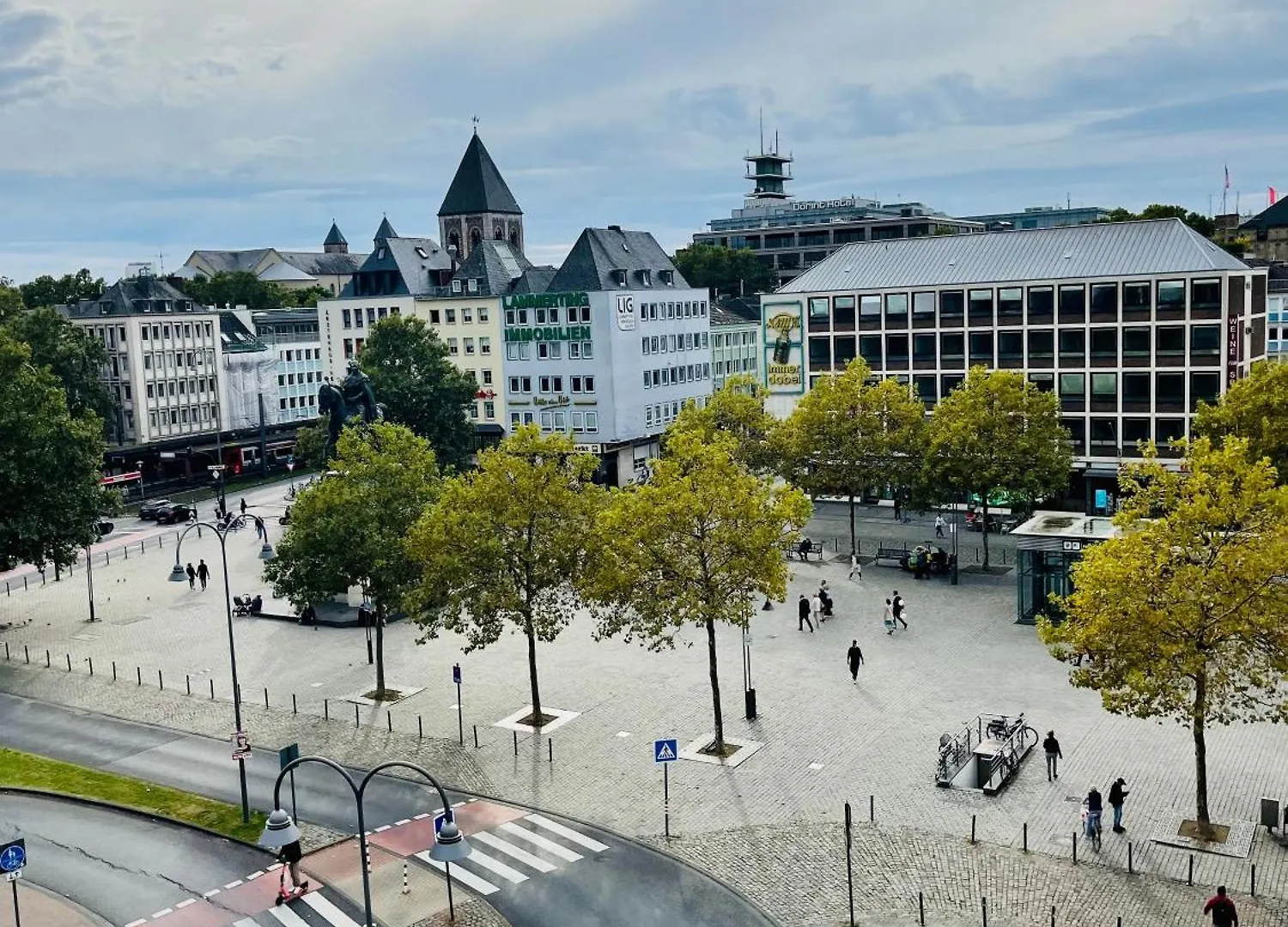 Altstadthotel Hayk Am Rhein Cologne 3*,